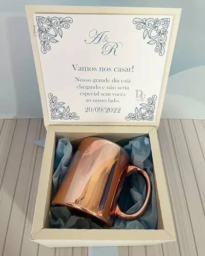 Embalagem de presentes finos para padrinhos e madrinhas pronta para recortar no Studio.