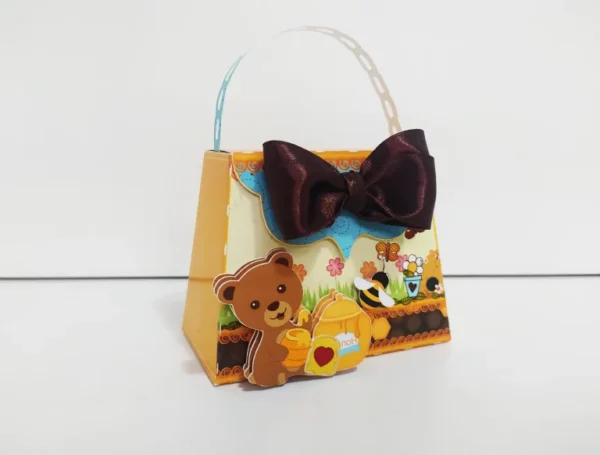 Kit de arquivos digitais para centro de mesa de aniversário tema Abelhinha para corte digital e manual.