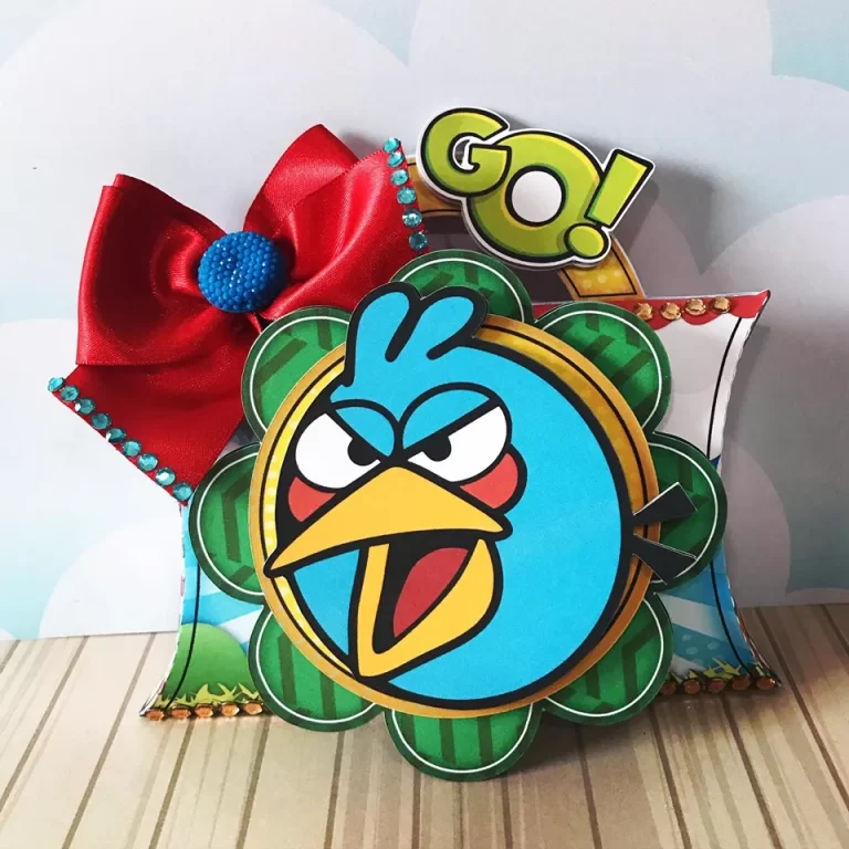 Moldes digitais com elementos do jogo Angry Birds em Studio, PNG e PDF para centro de mesa.