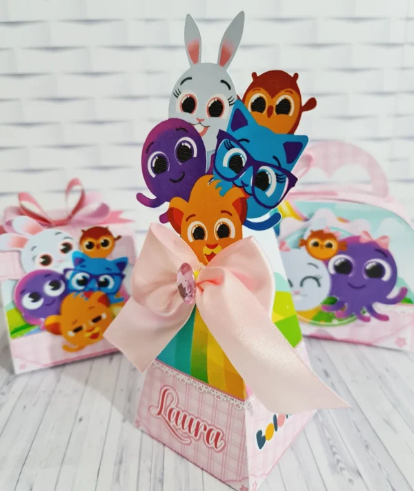 Centro de mesa e itens de decoração tema Bolofofos Menina pronto para imprimir e recortar.