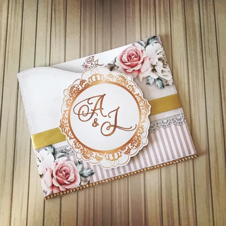 Kit digital de personalizados para centro de mesa de casamento nos formatos Silhouette Studio, PNG e PDF.