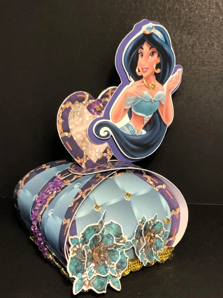 Arquivos de corte para centro de mesa da Princesa Jasmine em formatos Studio, SVG e PDF para imprimir.