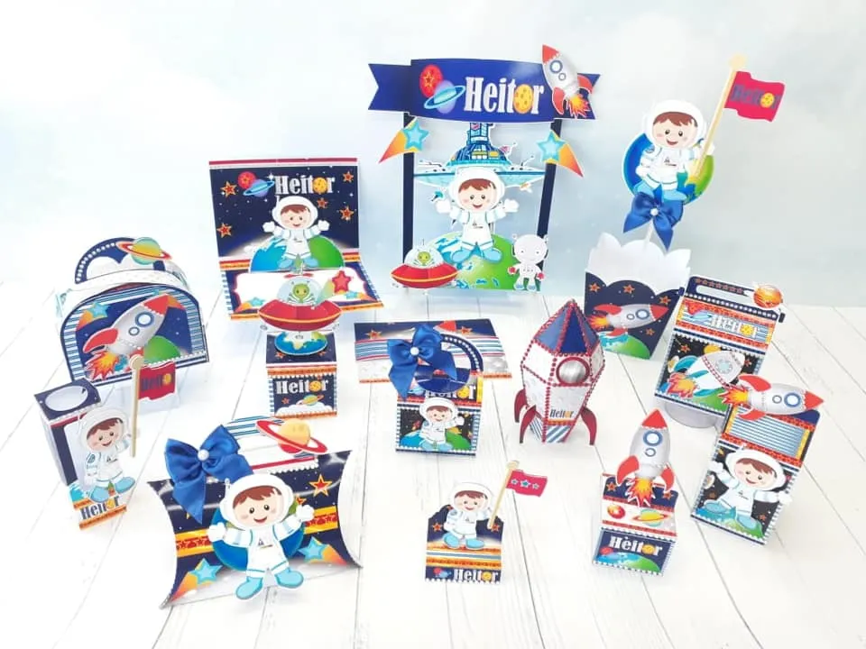 Kit digital de personalizados para Decoração Astronauta Festa Infantil em formato Studio para corte na Silhouette.