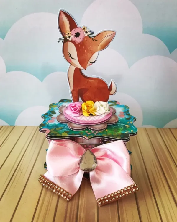 Arquivos de corte para itens de Decoração Bosque Encantado Rosa para imprimir e montar festa de menina.