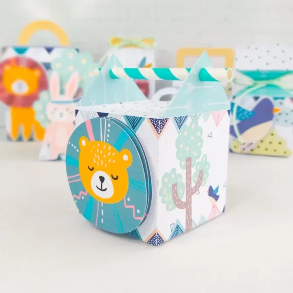 Topo de bolo para imprimir do tema Decoração Bosque Encantado em formatos digitais Studio e PDF.