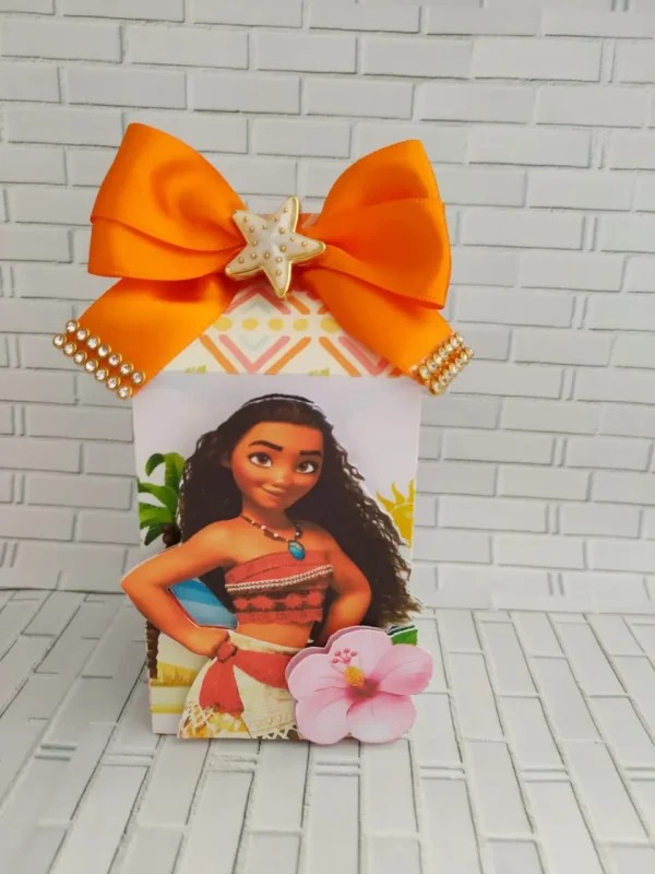 Topper de bolo e elementos de decoração para aniversário no tema Moana prontos para imprimir e recortar.