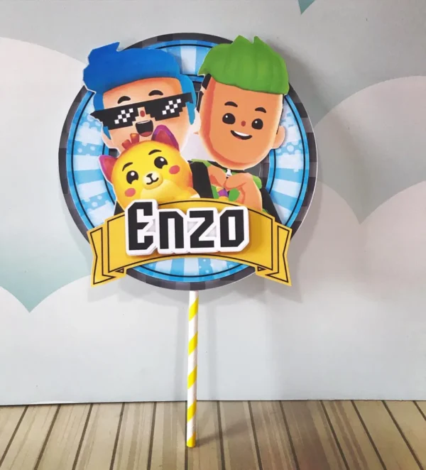 Decoração de mesa e toppers para festa infantil PK XD nos formatos Studio, PNG e PDF para imprimir.