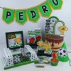 Arquivo digital de corte para decoração de festa infantil no tema futebol em formatos Studio e PDF.