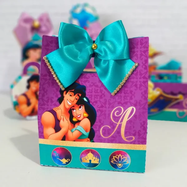 Moldes digitais com elementos do tapete mágico e castelo para Decoração Jasmine e Aladdin em Studio e PDF.