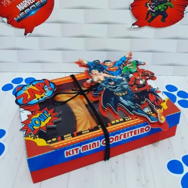 Itens personalizados para decoração de Páscoa Vingadores em arquivo digital Studio e PDF.