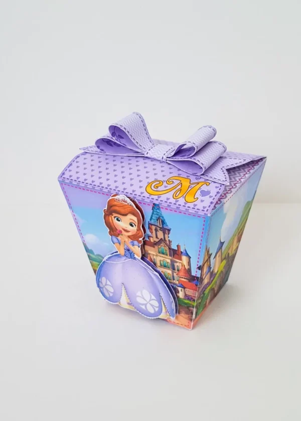 Topper de bolo e elementos de decoração tema Princesa Sofia simples prontos para recortar em Studio e PDF.
