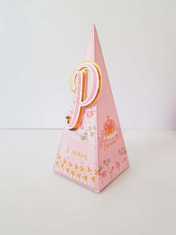 Topper de bolo luxo e elementos de decoração tema Realeza prontos para imprimir e recortar.