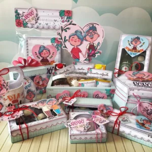 Kit digital de personalizados para decoração no tema Dia dos Avós nos formatos Silhouette Studio e PDF.