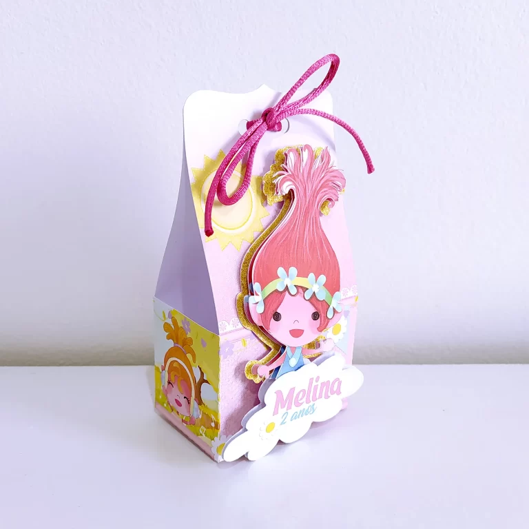 Caixinhas personalizadas e apliques para aniversário dos Trolls nos formatos Studio, PNG e PDF.