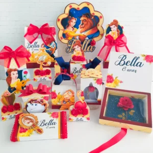 Moldes fáceis de caixas e embalagens decoradas da Princesa Bela nos formatos Silhouette Studio e PDF.