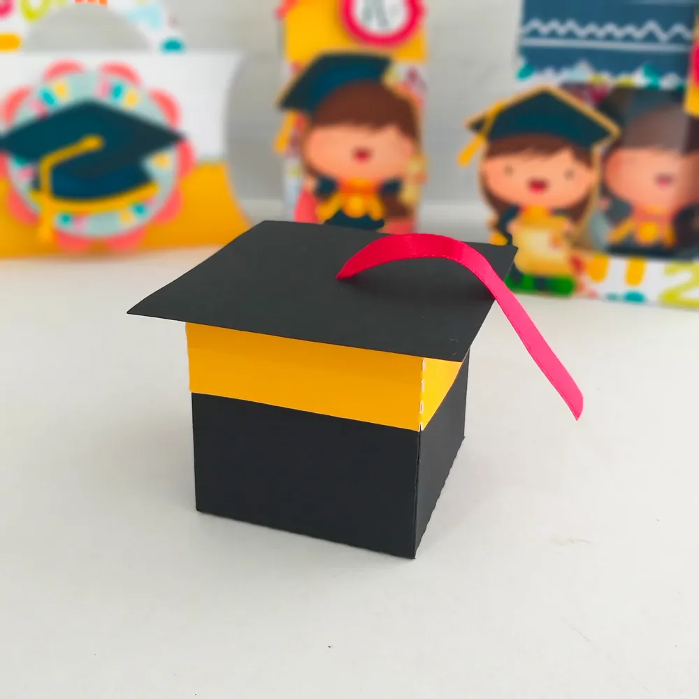 Caixinhas personalizadas e apliques de ABC infantil nos formatos Silhouette Studio e PDF.
