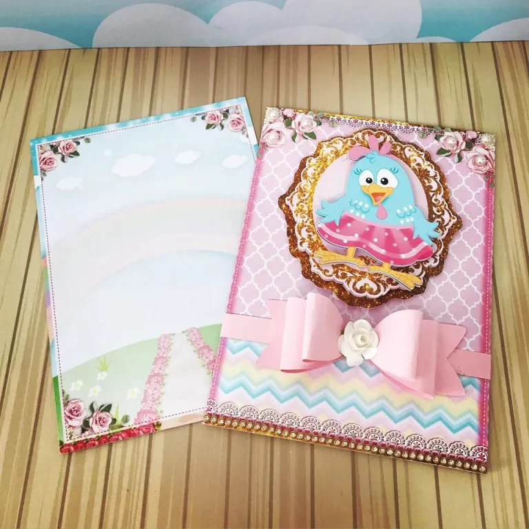 Topo de bolo para imprimir do tema Decoração Galinha Pintadinha em formatos digitais Studio, PNG e PDF.