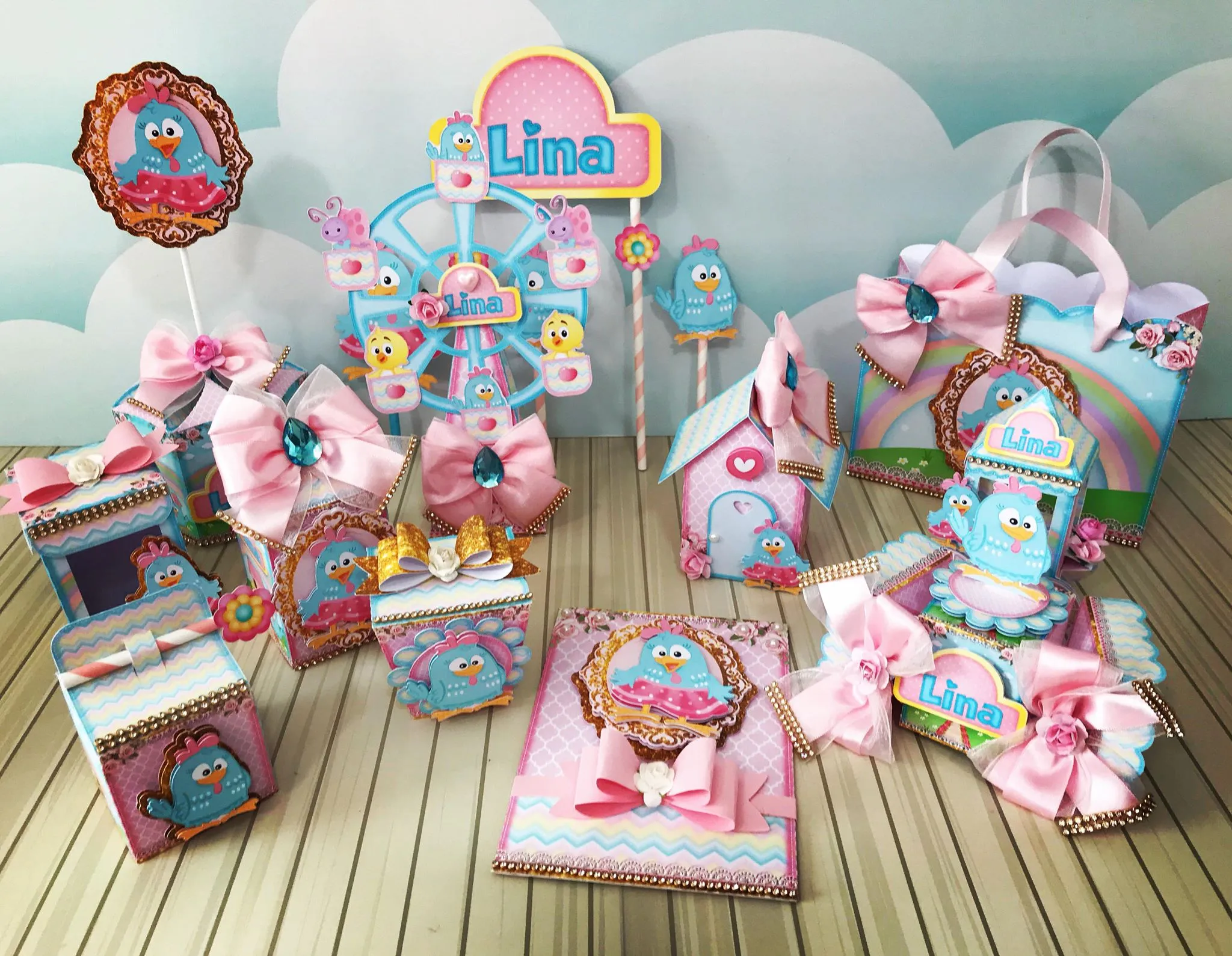 Kit digital de personalizados para Decoração Galinha Pintadinha nos formatos Studio, PNG e PDF para scrapfesta.