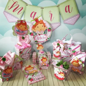 Kit digital de personalizados para festa tema Moranguinho nos formatos Silhouette Studio, PNG e PDF.