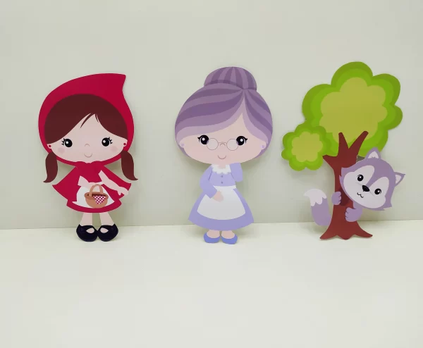Lembrancinhas, árvores e apliques da Chapeuzinho Vermelho prontos para recortar em Studio e PDF.