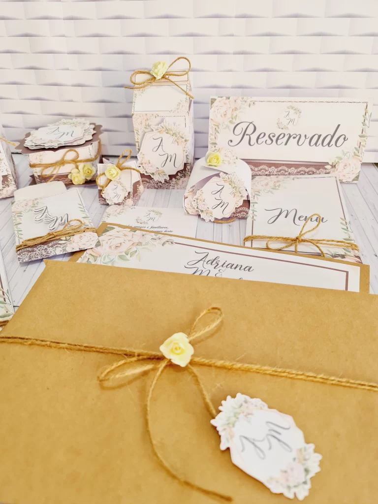 Caixinhas personalizadas e apliques românticos prontos para recortar nos formatos Studio e PDF.