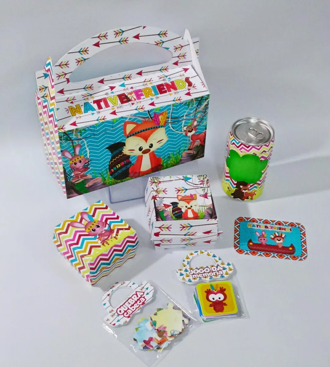 Kit digital de personalizados para festa na escola no tema Raposinha nos formatos Silhouette Studio e PDF.