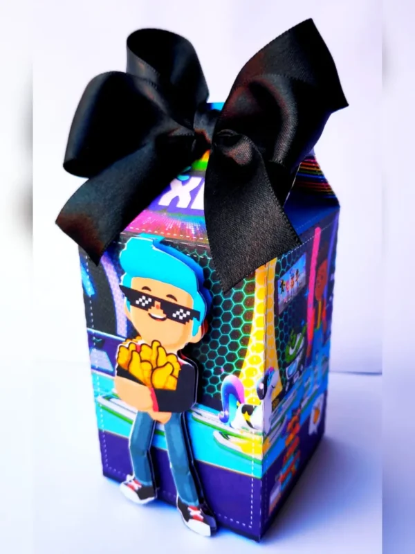 Decoração e lembrancinha de aniversário PK XD para imprimir nos formatos Studio e PDF.