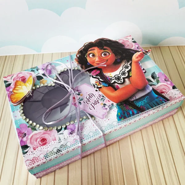 Kit confeiteiro e elementos de decoração tema Encanto prontos para imprimir e recortar.