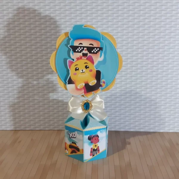 Elementos para decoração de festa infantil PK XD nos formatos Studio, PNG e PDF para recortar.