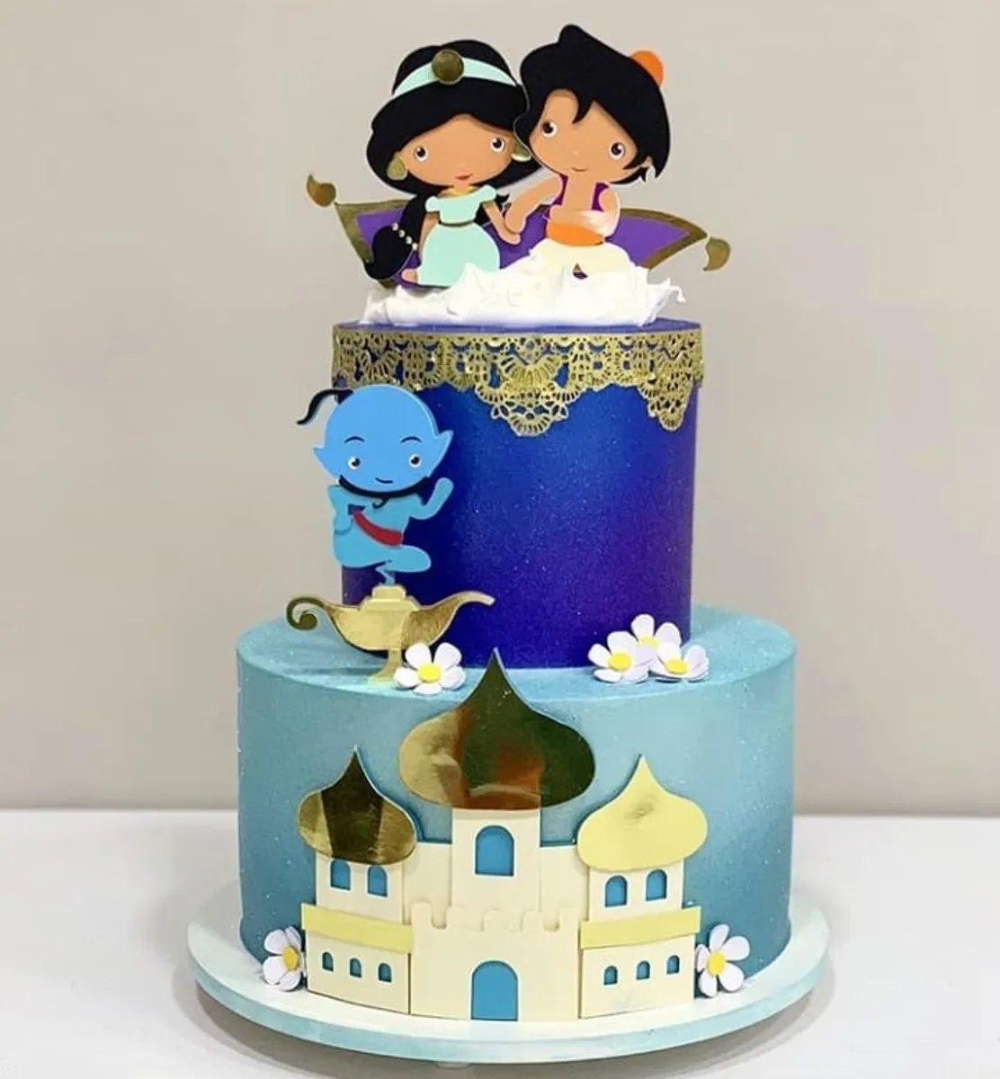 Topo de Bolo da Jasmine do Aladdin Studio