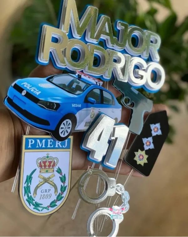 Arquivo digital de corte para topo de bolo no tema Polícia em formato Silhouette Studio.