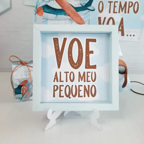 Enfeites, tags e embalagens de presente de aniversário no tema Aviador nos formatos Silhouette Studio e PDF.
