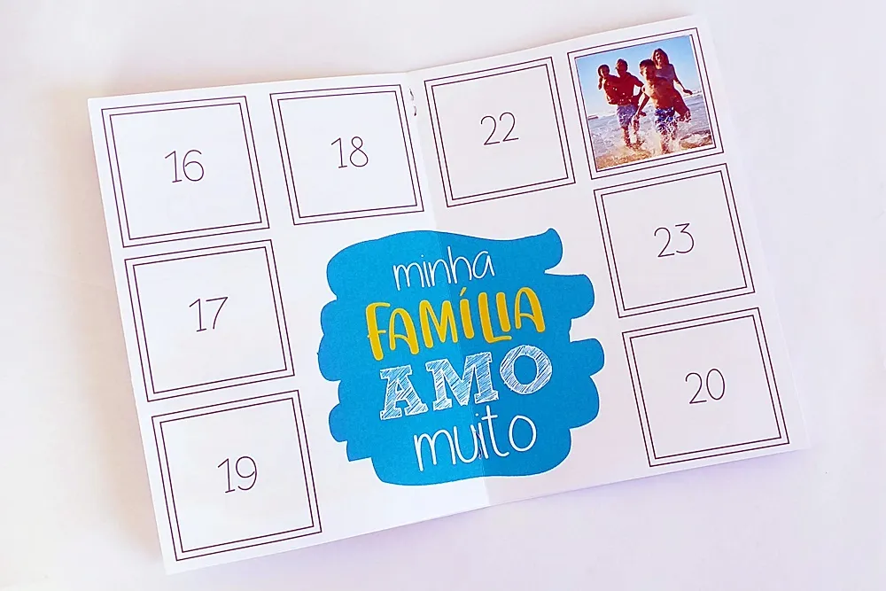 Moldes práticos de scrapbook para lembrancinha de álbum de crianças em formato Studio e JPG