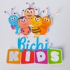 Kit digital de decoração para festas com topper de bolo e temas lúdicos da animação Bichikids.