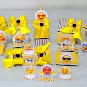 Topper de bolo e apliques divertidos para decoração de festas tema Emojis em arquivo Studio.