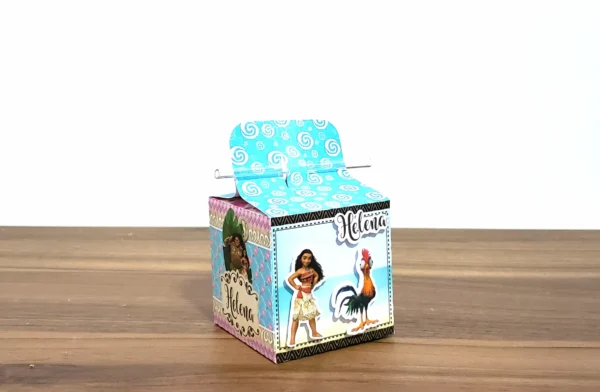 Moldes de caixas e embalagens decoradas com elementos do mar no tema Moana em Studio.