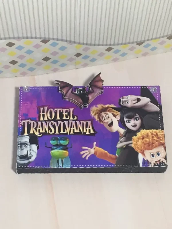 Caixinhas personalizadas de monstros prontas para impressão e recorte no Silhouette Studio.