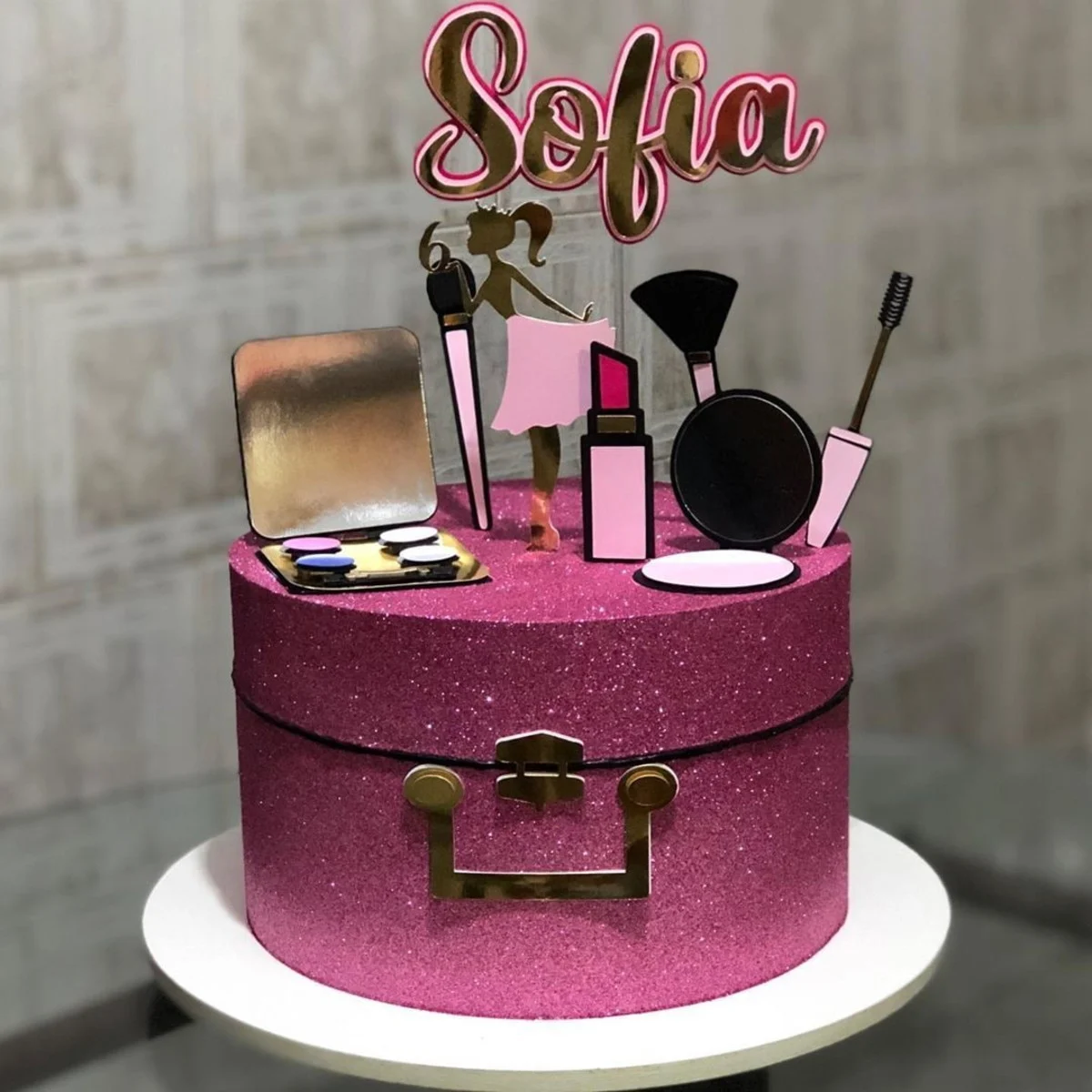 Moldes digitais de topo de bolo no tema maquiagem e beleza para Silhouette Studio.