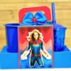 Elementos digitais para topo de bolo da Capitã Marvel exibindo a silhueta da heroína voando, raios de energia em neon e faixa amarela para personalização do nome.