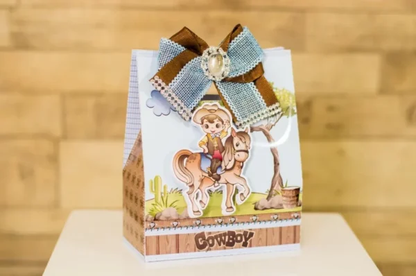 Arquivo digital para imprimir e cortar em casa decoração de festa e topper do tema Cowboy.