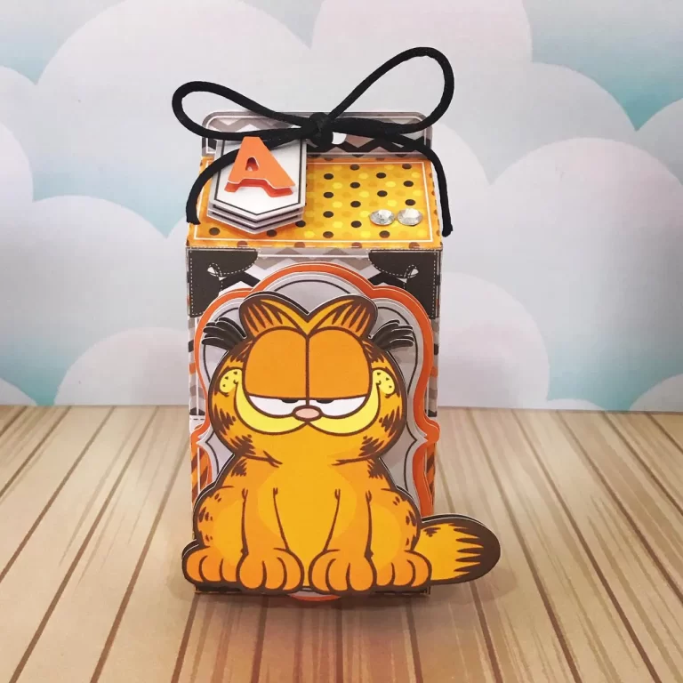 Moldes de caixas e embalagens decoradas do Garfield para recortar em Studio e PDF.