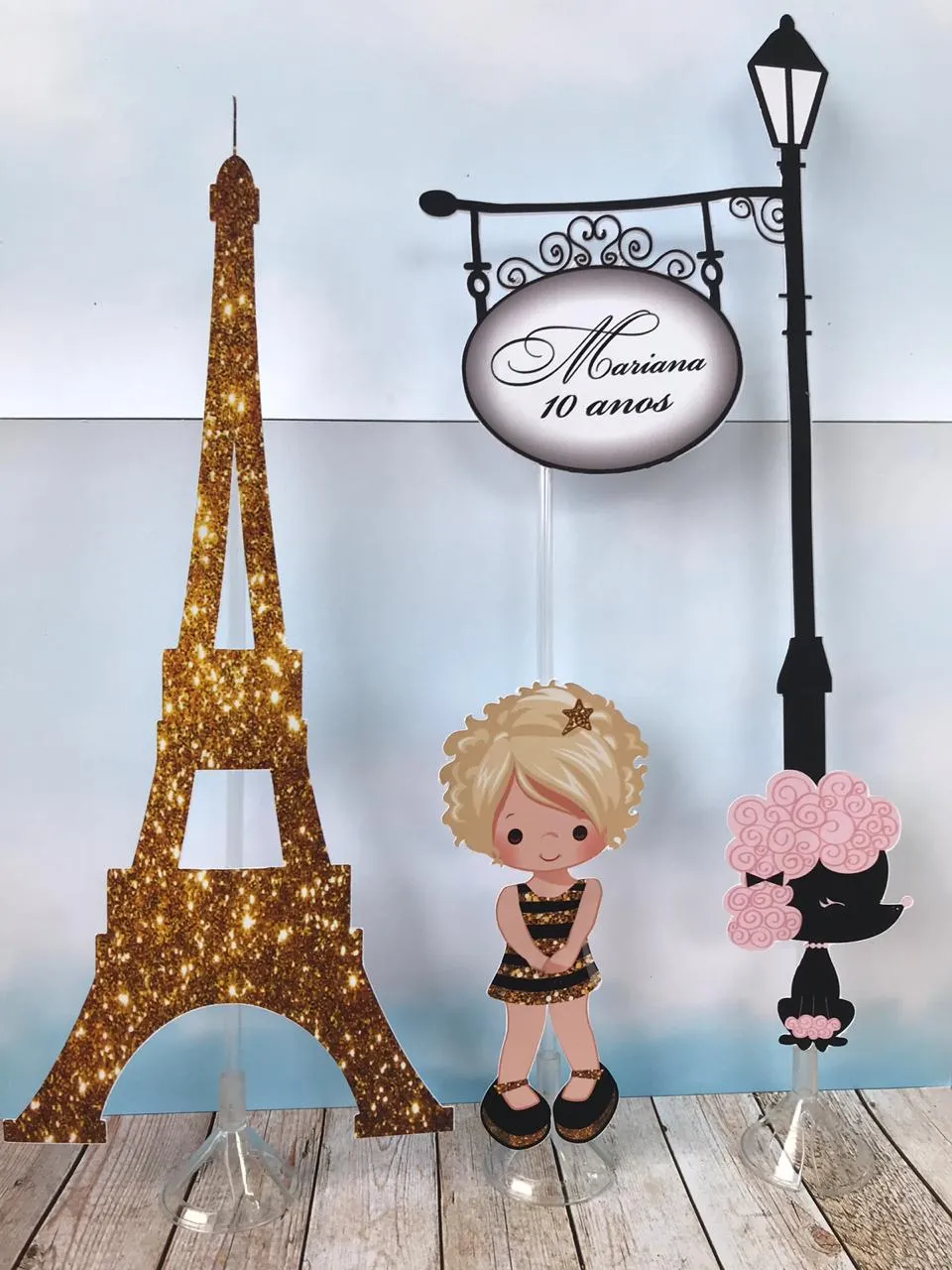Moldes de caixas e embalagens decoradas de Paris prontas para recortar em Studio e PDF.