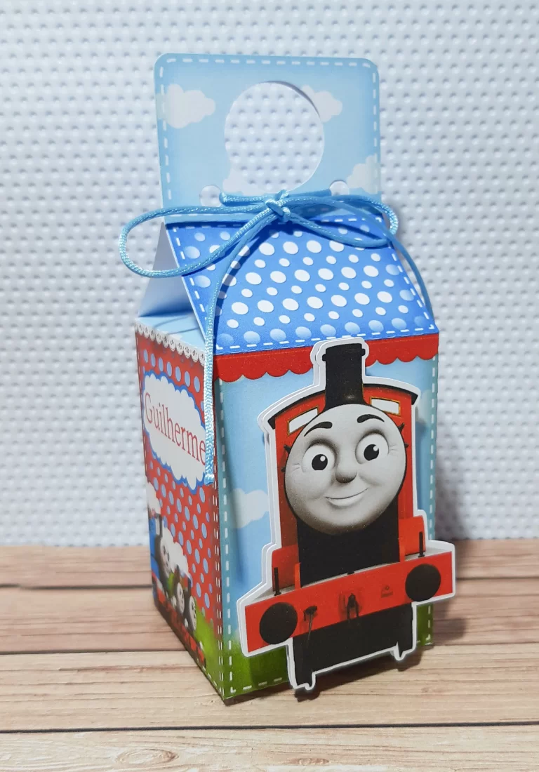 Moldes digitais em alta resolução do tema Thomas e Seus Amigos para papelaria e decoração.