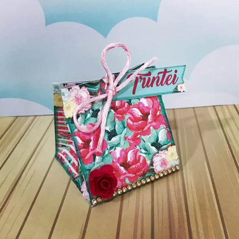 Kit digital de personalizados para aniversário de 30 anos nos formatos Studio e PDF.