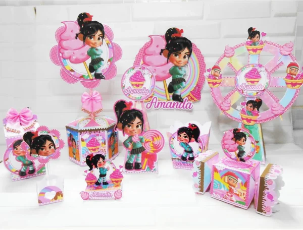 Arquivo digital de corte da personagem Vanellope von Schweetz com elementos de doces para decoração de festa infantil.