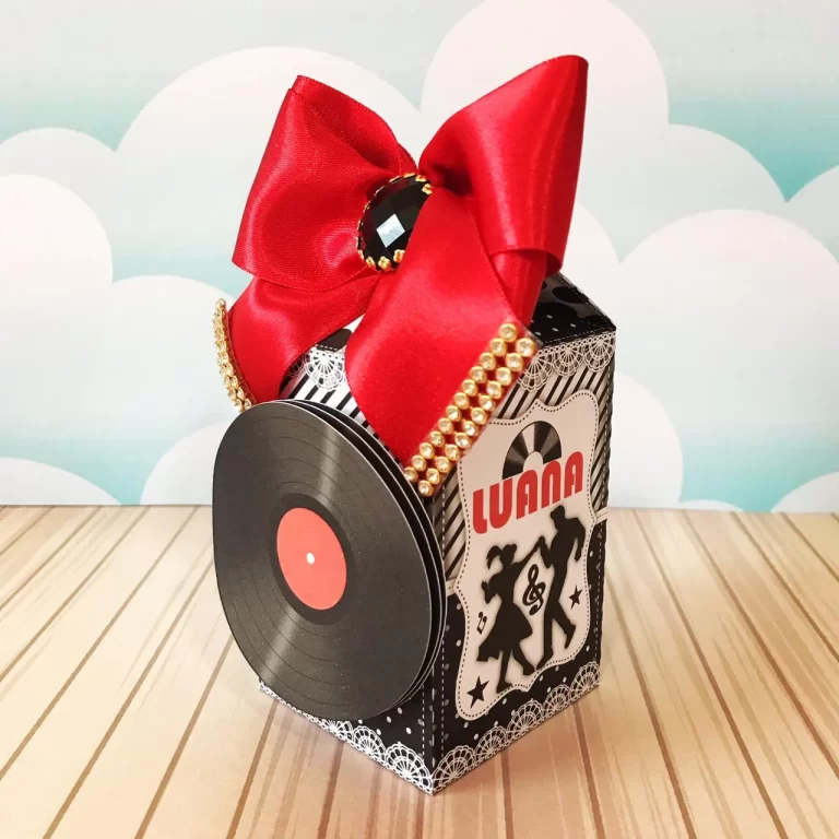 Centro de mesa e topper para decoração de festas com o tema Anos 60 em Studio e PDF.