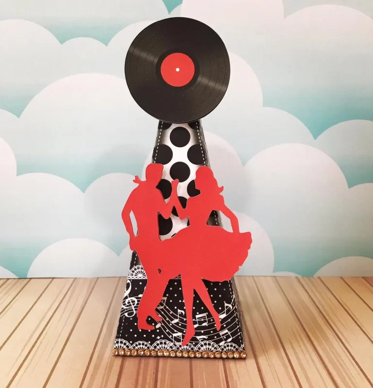 Arquivo digital para imprimir e cortar em casa decoração de festa e topper Anos 60.