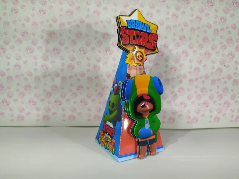 Kit digital de centro de mesa e mimos estruturados com temas de ação do jogo Brawl Stars.