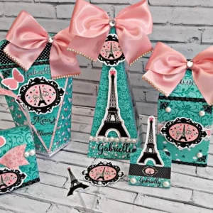Elementos decorativos com a Torre Eiffel e silhuetas delicadas para decoração de aniversário simples tema Paris em arquivo digital de corte.