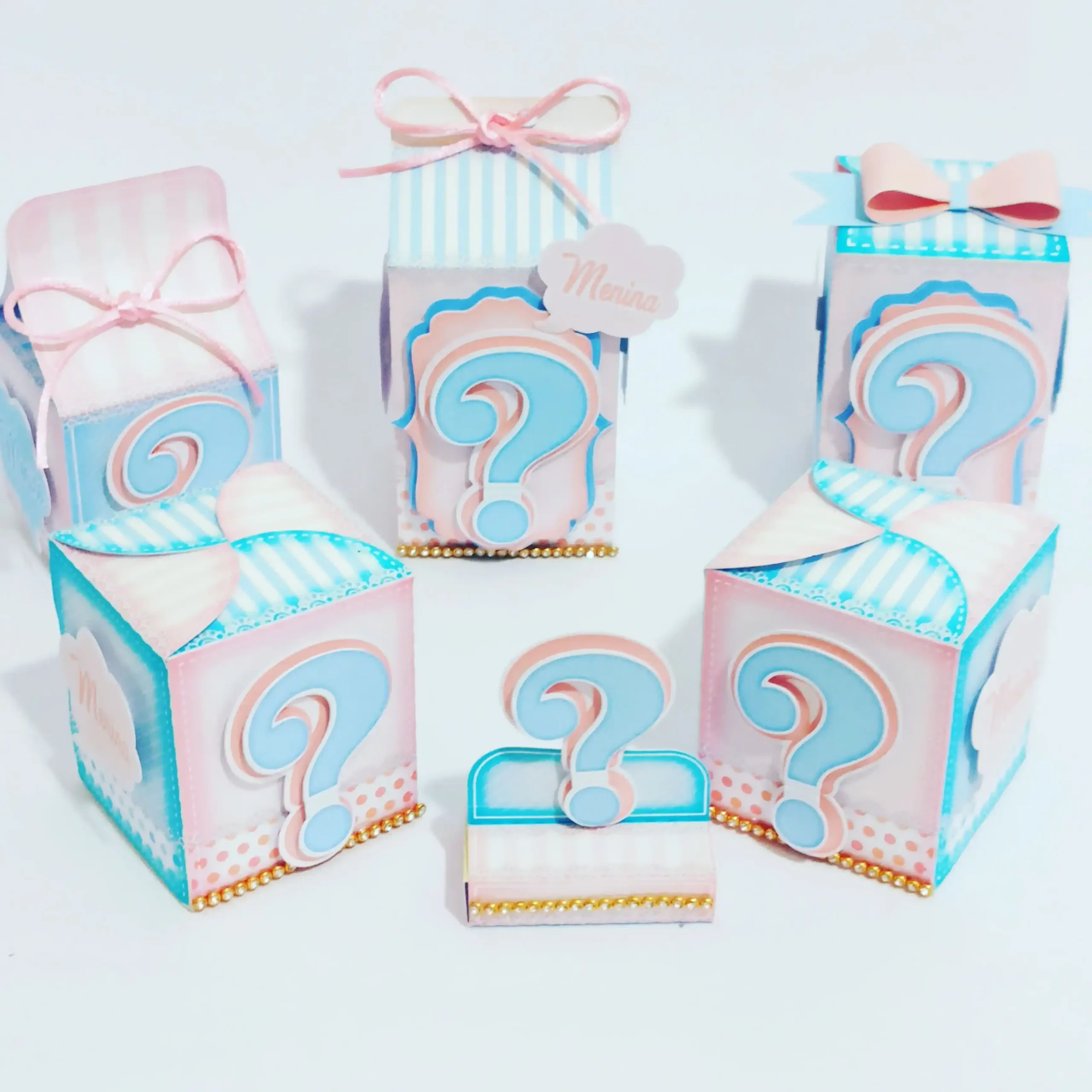 Moldes digitais em alta resolução do tema Chá Revelação para papelaria personalizada e decoração de festa.